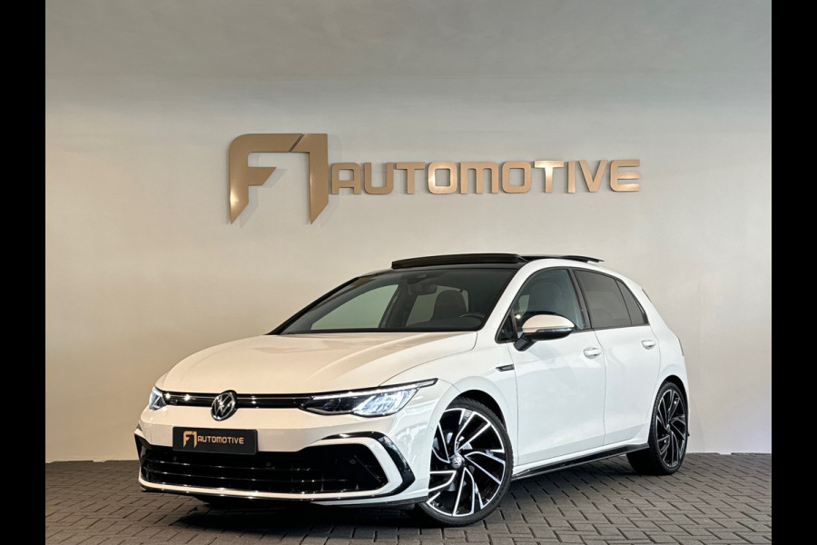 Volkswagen Golf 1.5 eTSI R Line Pano|Sfeer|Dodehoek|Camera