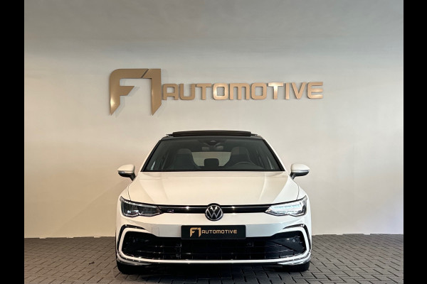Volkswagen Golf 1.5 eTSI R Line Pano|Sfeer|Dodehoek|Camera