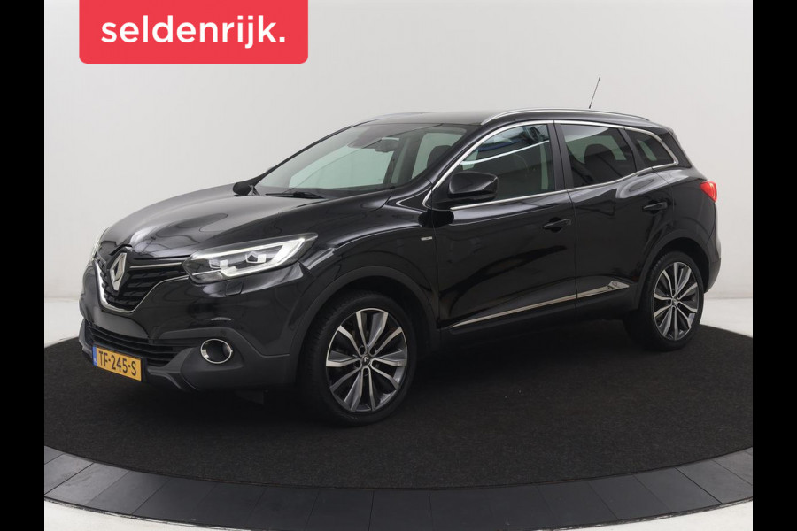 Renault Kadjar 1.2 TCe Bose | Panoramadak | Bluetooth | Cruise control | Climate control | Stoelverwarming | Bose Audio | Achteruitrij camera | Parkeersensoren | Navigatie