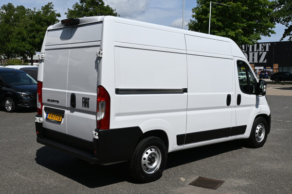 Fiat Ducato L2H2 2.2 MultiJet 140 pk 3.5t Camera, Cruise control, 270 Graden deuren