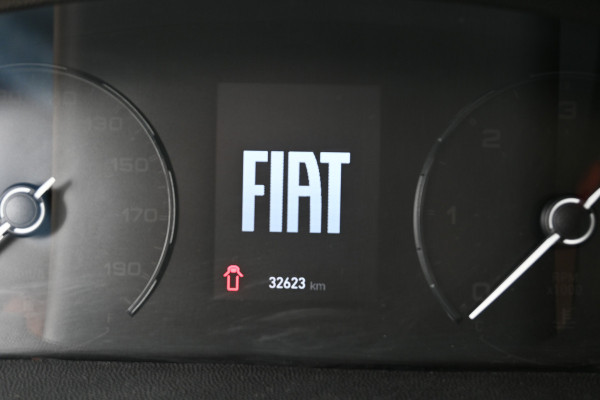 Fiat Ducato L2H2 2.2 MultiJet 140 pk 3.5t Camera, Cruise control, 270 Graden deuren
