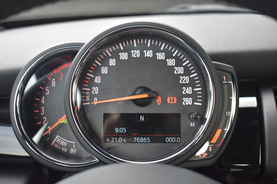 MINI 3-deurs 1.5 Cooper Chili | Xenon | Carplay | Navi | Sportstoelen