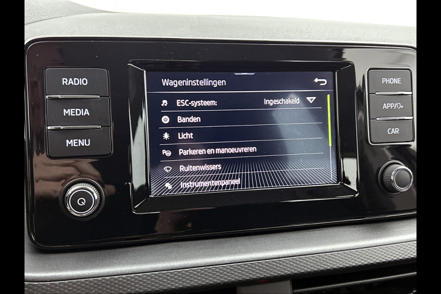 Škoda Kamiq 1.0 TSI 111PK Active / Hoge instap / 6Versn. / Pdc. / Airco / Radio multimedia  / Cruis controle / Apk 03-2027