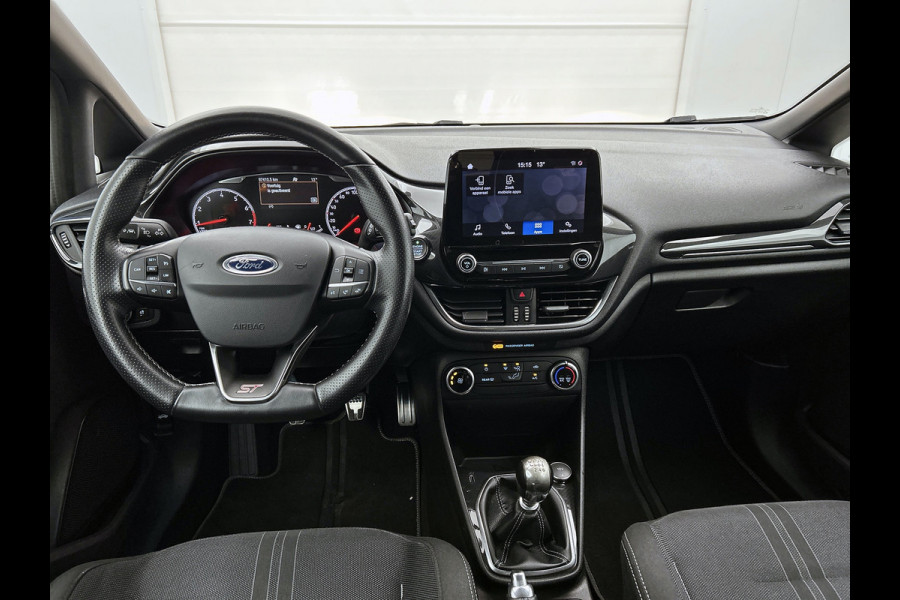 Ford Fiesta 1.5 EcoBoost ST-3(Goed OnderH, Navi, Carplay/ Android, Parkeersensoren, Auto Airco, Cruise Con, Etc)