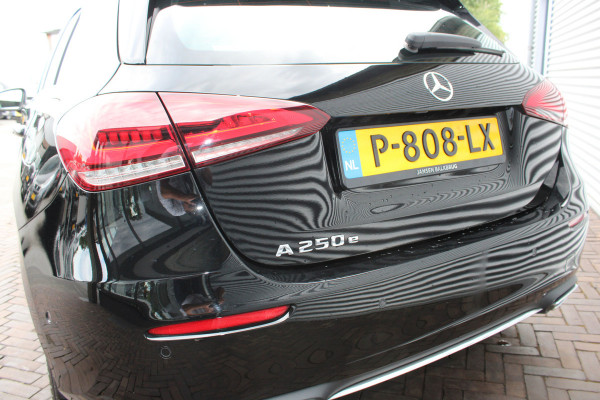 Mercedes-Benz A-Klasse 250 e Business Solution Luxury Limited panoramadak
