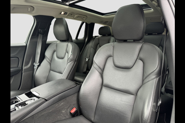 Volvo V60 2.0 T8 Recharge AWD Inscription | Pano | Trekhaak | Harman Kardon | Memory | Pilot Assist | Camera