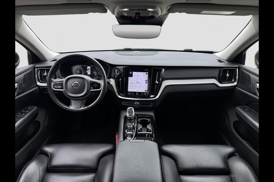 Volvo V60 2.0 T8 Recharge AWD Inscription | Pano | Trekhaak | Harman Kardon | Memory | Pilot Assist | Camera