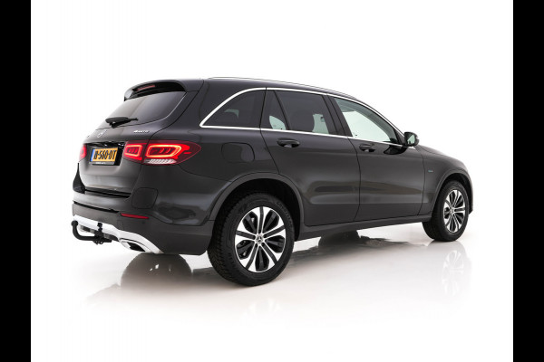 Mercedes-Benz GLC 300e 4MATIC Business Solution (Plug-In) {SoH-94%} (INCL-BTW) *LEATHER | FULL-LED | DIGI-COCKPIT | KEYLESS | DAB | HEATED-SPORTSEATS | CAMERA | PRIVACY-GLASS | NAVI-FULLMAP | ECC | PDC | CRUISE | 18''ALU*