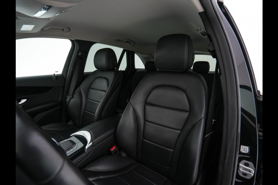 Mercedes-Benz GLC 300e 4MATIC Business Solution (Plug-In) {SoH-94%} (INCL-BTW) *LEATHER | FULL-LED | DIGI-COCKPIT | KEYLESS | DAB | HEATED-SPORTSEATS | CAMERA | PRIVACY-GLASS | NAVI-FULLMAP | ECC | PDC | CRUISE | 18''ALU*