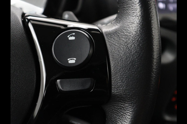 Toyota Aygo 1.0 VVT-i x-joy | Trekhaak | Carplay | DAB | Camera | Automaat | Climate control | Cruise control | LED