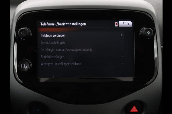 Toyota Aygo 1.0 VVT-i x-joy | Trekhaak | Carplay | DAB | Camera | Automaat | Climate control | Cruise control | LED