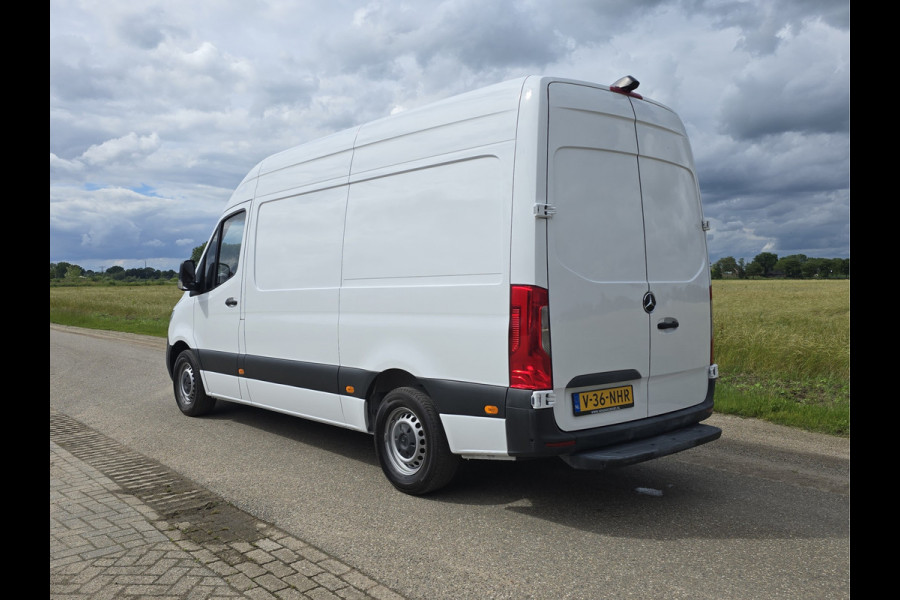 Mercedes-Benz Sprinter 315 1.9 CDI L2 H2 RWD - 150 Pk - Euro 6 - ParkeerCamera - Airco - Cruise Control
