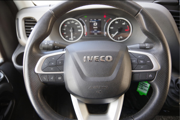 Iveco Daily 35C18 3.0 180PK AUT. N1! DUBBELLUCHT BAKWAGEN, LAADKLEP, ZIJDEUR, 3-ZITS, CLIMA, CRUISE, LED, NAVI, CARPLAY