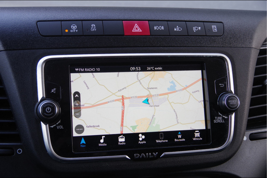 Iveco Daily 35C18 3.0 180PK AUT. N1! DUBBELLUCHT BAKWAGEN, LAADKLEP, ZIJDEUR, 3-ZITS, CLIMA, CRUISE, LED, NAVI, CARPLAY