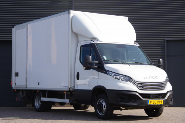 Iveco Daily 35C18 3.0 180PK AUT. N1! DUBBELLUCHT BAKWAGEN, LAADKLEP, ZIJDEUR, 3-ZITS, CLIMA, CRUISE, LED, NAVI, CARPLAY