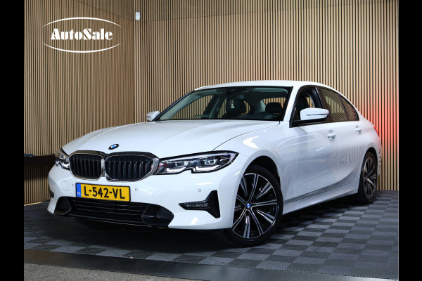 BMW 3 Serie 318i Business Edition AVM SPORTLEDER NAVI CARPLAY VIRTUAL '21