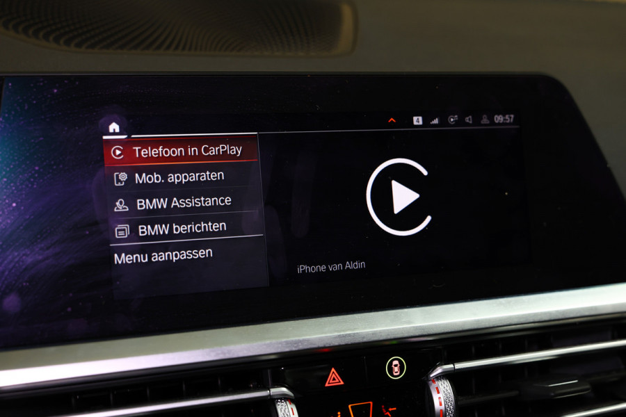 BMW 3 Serie 318i Business Edition AVM SPORTLEDER NAVI CARPLAY VIRTUAL '21