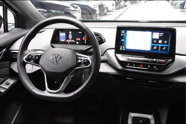 Volkswagen ID.4 Navi ACC Camera Warmtepomp PDC Stuurverwarm. Carplay 19" LM velgen Climate voor & achter Interieur voorverwarming & koeling