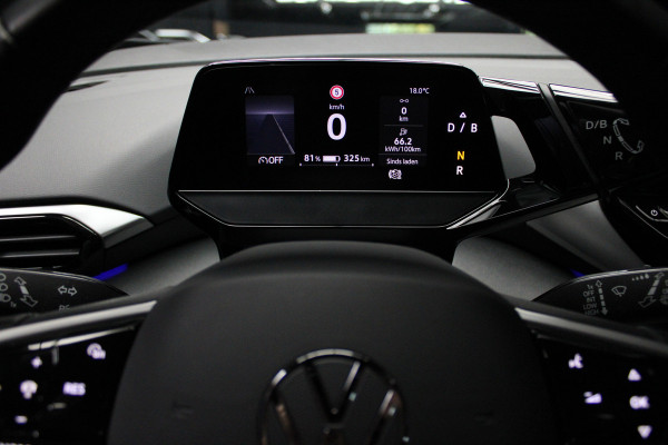 Volkswagen ID.4 Pro 77 kWh Navi ACC Camera Warmtep. Carplay PDC Stuurverwarm. 19" LM velgen Climate (3 zone) Interieur voorverwarming & koeling