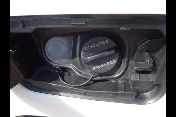 Peugeot Partner 1.2 PureTech Pro BENZINE AIRCO NAVI CRUISE CONTROL PDC SCHUIFDEUR