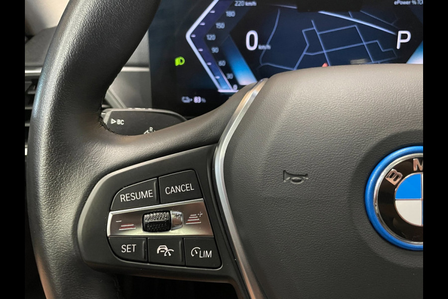BMW i4 EDrive40 High Executive 84 kWh|99% SOH|PANORAMADAK|HEAD-UP|ACC|MEMORY|VOLLEDER|CARPLAY|CAMERA|STOELVERW|NAP|ORG.NL|INCL.BTW