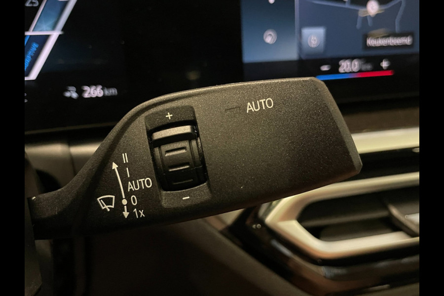 BMW i4 EDrive40 High Executive 84 kWh|99% SOH|PANORAMADAK|HEAD-UP|ACC|MEMORY|VOLLEDER|CARPLAY|CAMERA|STOELVERW|NAP|ORG.NL|INCL.BTW