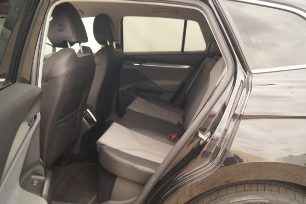 Škoda ENYAQ iV 80 204pk 77kWh -SOH92%-TREKHAAK-ECC-PDC-