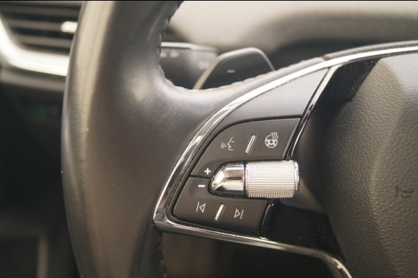 Škoda ENYAQ iV 80 204pk 77kWh -SOH92%-TREKHAAK-ECC-PDC-