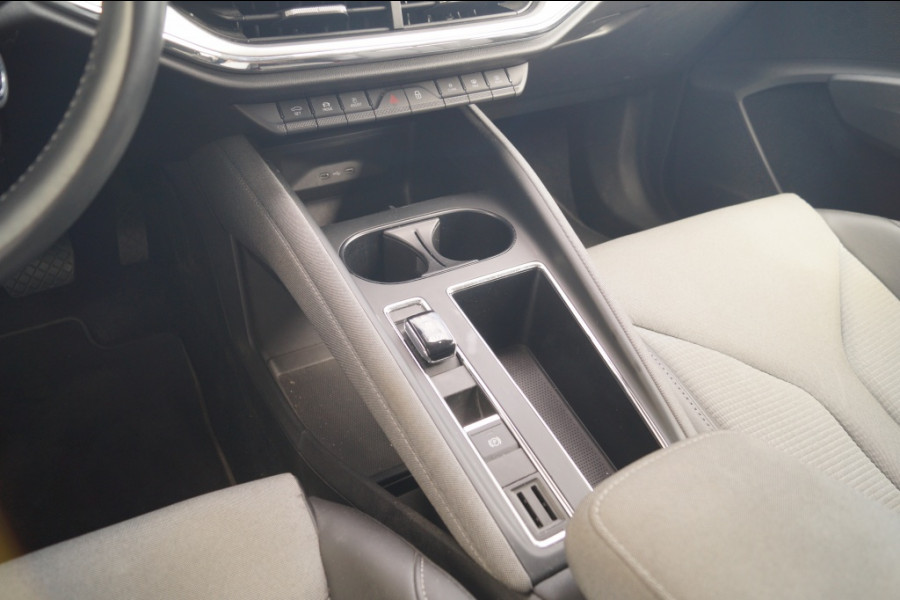 Škoda ENYAQ iV 80 204pk 77kWh -SOH92%-TREKHAAK-ECC-PDC-