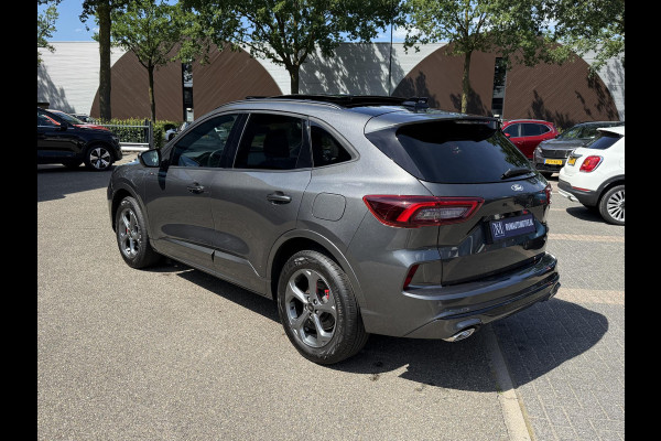 Ford Kuga ST Line X VAN:49.000,- VOOR:41.770,- UW WKVOORDEEL: 7.230| 360 GRADEN CAMERA | PANORAMA DAK | ADAPT. CRUISE CONTROL | STOEL & STUUR VERWARMING | SNEL LEVERBAAR|