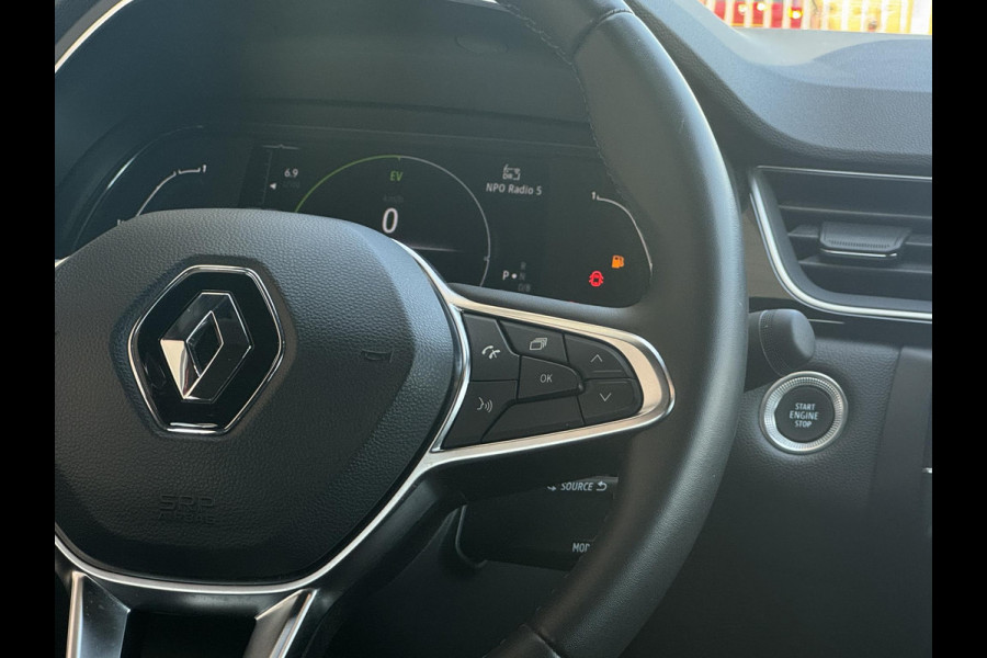 Renault Captur 1.6 E-Tech Hybrid 145 Rive Gauche NL-AUTO | NAVI | CAMERA | CARPLAY