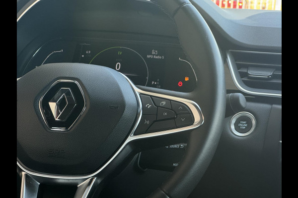 Renault Captur 1.6 E-Tech Hybrid 145 Rive Gauche NL-AUTO | NAVI | CAMERA | CARPLAY