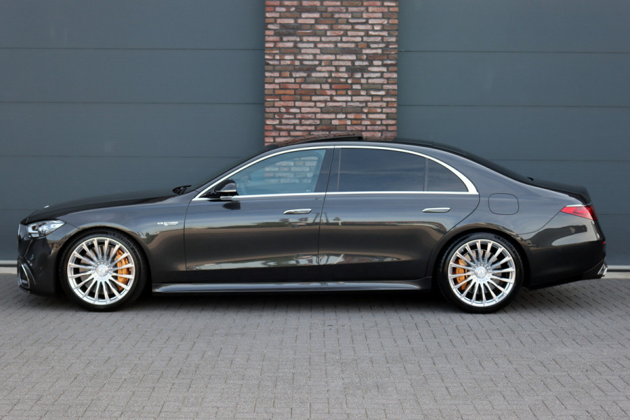 Mercedes-Benz S-Klasse AMG 63 S E Performance | 802 pk | Keramisch | Achterasbesturing | Massage | Burmester High End | Distronic+ | HUD | Chauffeurspakket | Entertainmentpakket Premium Achter | Stoelventilatie V+A | Vlakkenverwarming |
