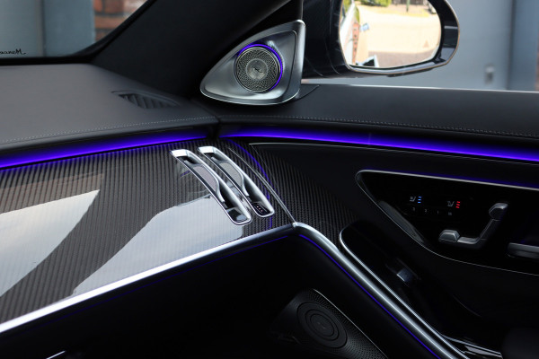 Mercedes-Benz S-Klasse AMG 63 S E Performance | 802 pk | Keramisch | Achterasbesturing | Massage | Burmester High End | Distronic+ | HUD | Chauffeurspakket | Entertainmentpakket Premium Achter | Stoelventilatie V+A | Vlakkenverwarming |