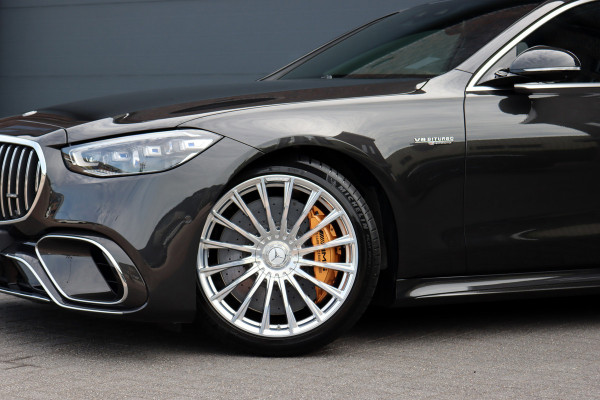 Mercedes-Benz S-Klasse AMG 63 S E Performance | 802 pk | Keramisch | Achterasbesturing | Massage | Burmester High End | Distronic+ | HUD | Chauffeurspakket | Entertainmentpakket Premium Achter | Stoelventilatie V+A | Vlakkenverwarming |