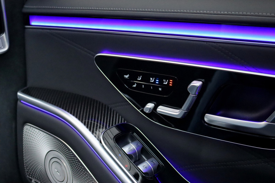 Mercedes-Benz S-Klasse AMG 63 S E Performance | 802 pk | Keramisch | Achterasbesturing | Massage | Burmester High End | Distronic+ | HUD | Chauffeurspakket | Entertainmentpakket Premium Achter | Stoelventilatie V+A | Vlakkenverwarming |