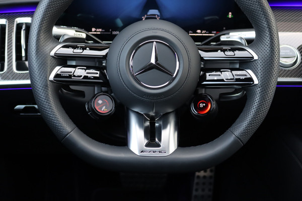 Mercedes-Benz S-Klasse AMG 63 S E Performance | 802 pk | Keramisch | Achterasbesturing | Massage | Burmester High End | Distronic+ | HUD | Chauffeurspakket | Entertainmentpakket Premium Achter | Stoelventilatie V+A | Vlakkenverwarming |