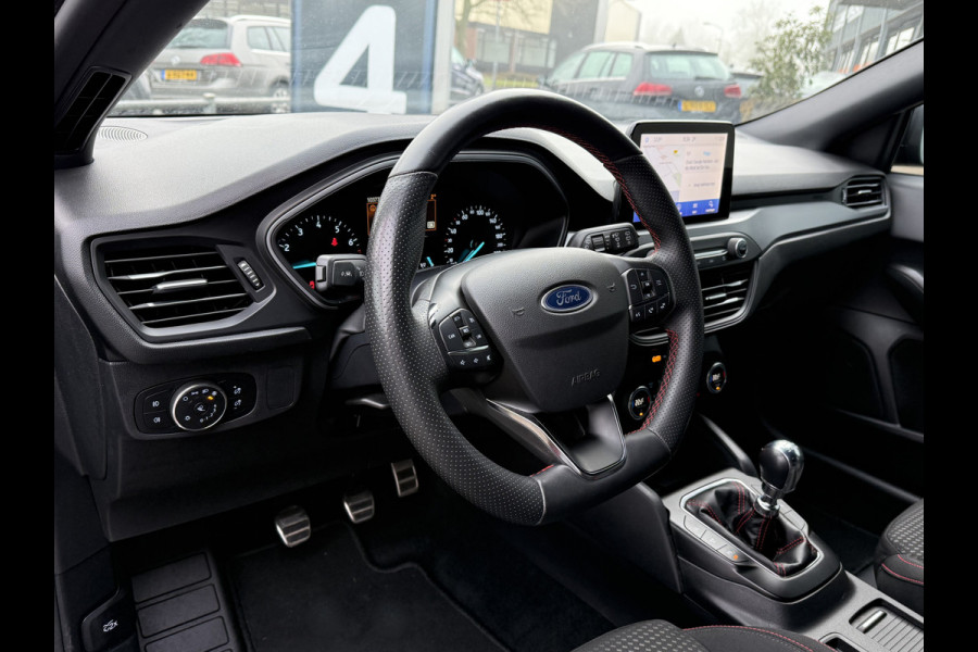 Ford FOCUS Wagon BWJ 2022 | 1.0T 124PK ST Line Style | NW MODEL | TREKHAAK | CLIMA | NAVI | WINTERPACK | CARPLAY | CAMERA | 17'' LMV | PDC 2X |
