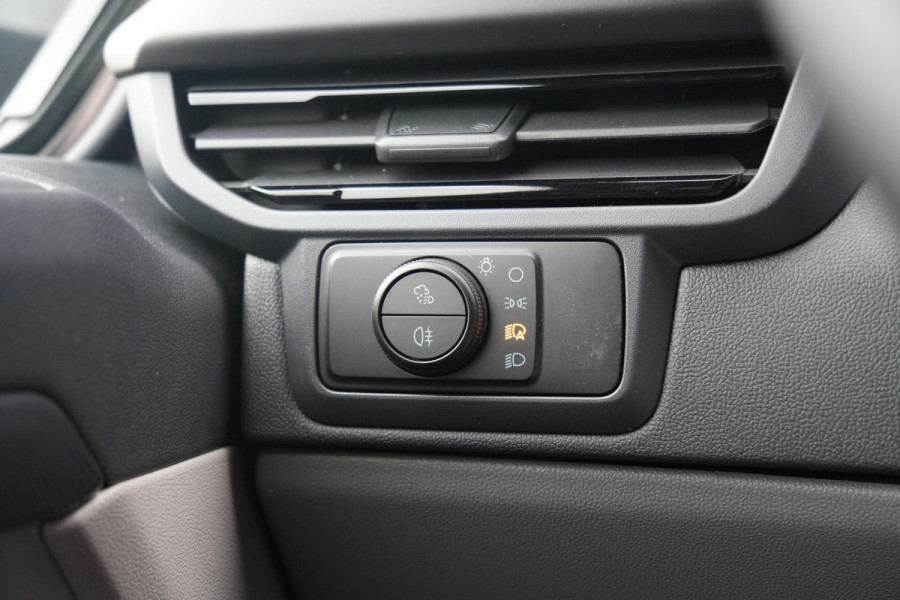 Ford E-Transit Custom 340 L2H1 Sport 71 kWh 218pk - 2x Schuifdeur - ACC - Elek Trekhaak - B&O - Navi - Stoel/Stuurverwarming - 360 Camera - Blindspot