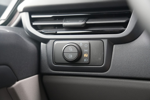 Ford E-Transit Custom 340 L2H1 Sport 71 kWh 218pk - 2x Schuifdeur - ACC - Elek Trekhaak - B&O - Navi - Stoel/Stuurverwarming - 360 Camera - Blindspot