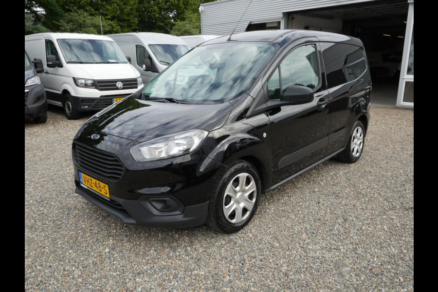 Ford Transit Courier 1.0 100PK EcoBoost Benzine Trend Airco