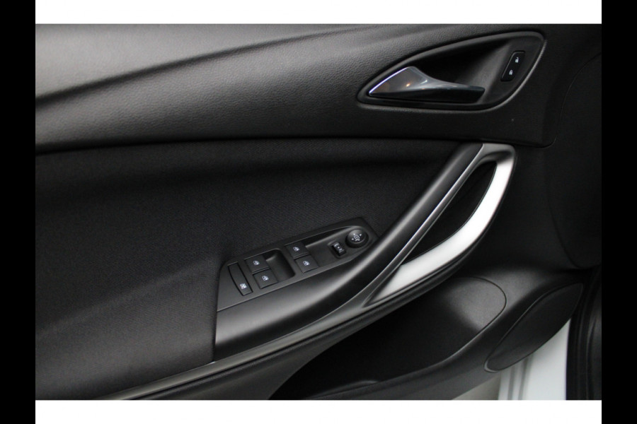 Opel Astra Sports Tourer 1.2T Navi Stoel- & stuurverw. Airco Carplay PDC Cruise BTW auto