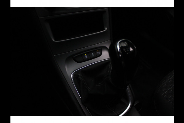 Opel Astra Sports Tourer 1.2T Navi Stoel- & stuurverw. Airco Carplay PDC Cruise BTW auto