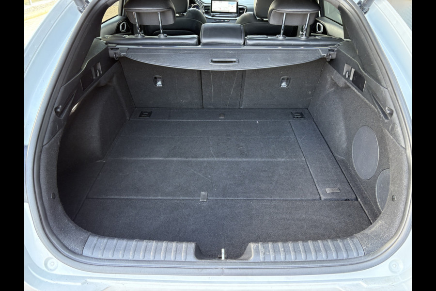 Kia ProCeed 1.5 T-GDi 160pk Automaat GT-PlusLine SCHUIFDAK/LEDER/JBL/CAMERA/KEYLESS/18INCH