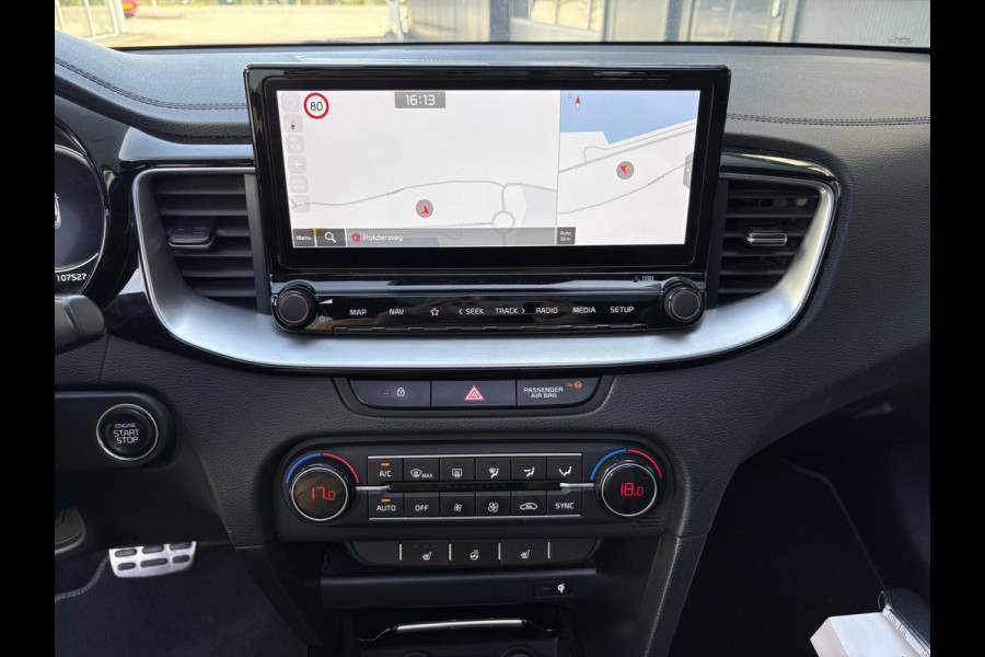 Kia ProCeed 1.5 T-GDi 160pk Automaat GT-PlusLine SCHUIFDAK/LEDER/JBL/CAMERA/KEYLESS/18INCH