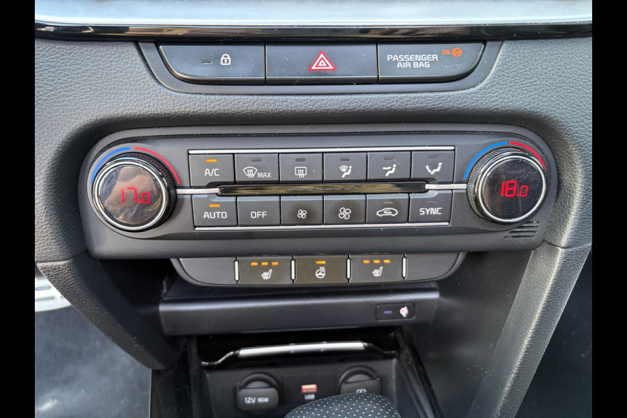 Kia ProCeed 1.5 T-GDi 160pk Automaat GT-PlusLine SCHUIFDAK/LEDER/JBL/CAMERA/KEYLESS/18INCH