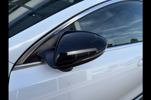 Kia ProCeed 1.5 T-GDi 160pk Automaat GT-PlusLine SCHUIFDAK/LEDER/JBL/CAMERA/KEYLESS/18INCH
