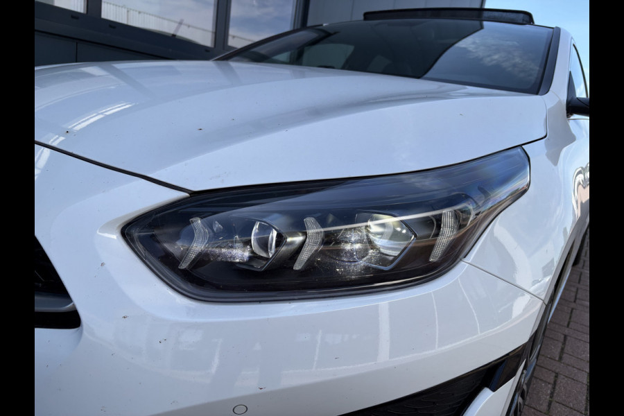 Kia ProCeed 1.5 T-GDi 160pk Automaat GT-PlusLine SCHUIFDAK/LEDER/JBL/CAMERA/KEYLESS/18INCH