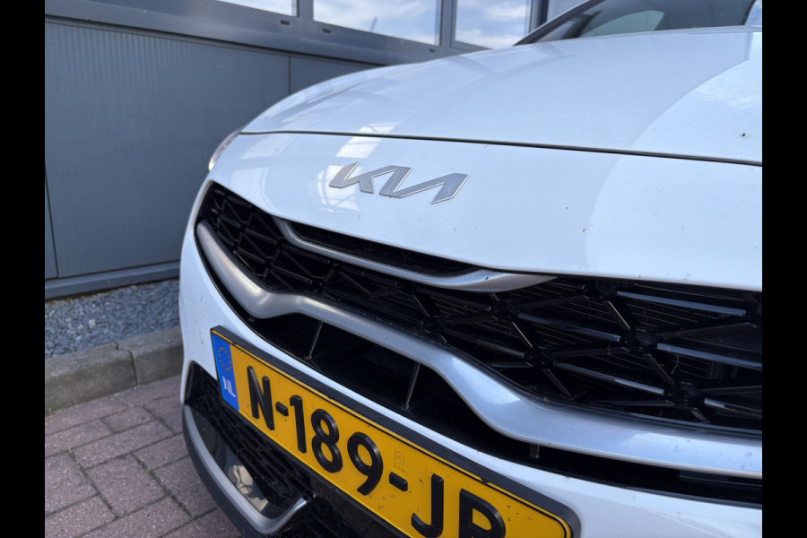 Kia ProCeed 1.5 T-GDi 160pk Automaat GT-PlusLine SCHUIFDAK/LEDER/JBL/CAMERA/KEYLESS/18INCH