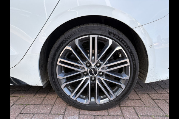 Kia ProCeed 1.5 T-GDi 160pk Automaat GT-PlusLine SCHUIFDAK/LEDER/JBL/CAMERA/KEYLESS/18INCH